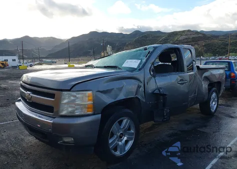 2008 Chevrolet Silverado 1500 Lt1 from USA, damaged, VIN 1GCEC19J18Z208622